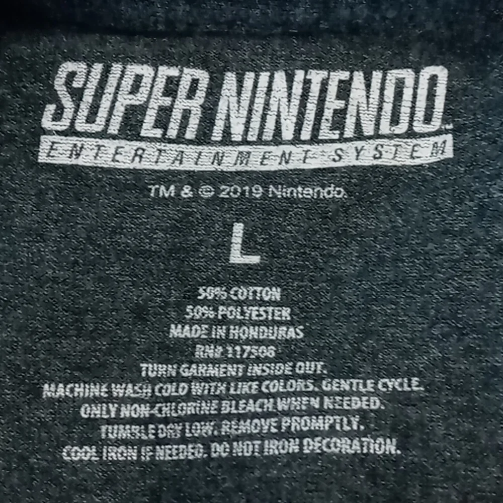 New Classic Mario Kart Shirt - Picture 3 of 5